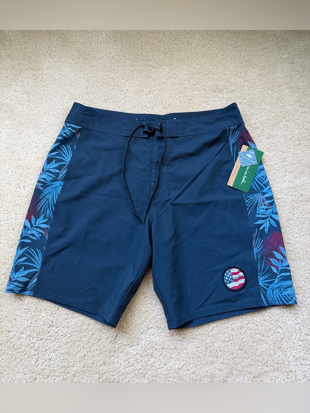 NWT Travis Mathew Eco Collection Navy Blue Board Shorts - Size 34 - Stretch